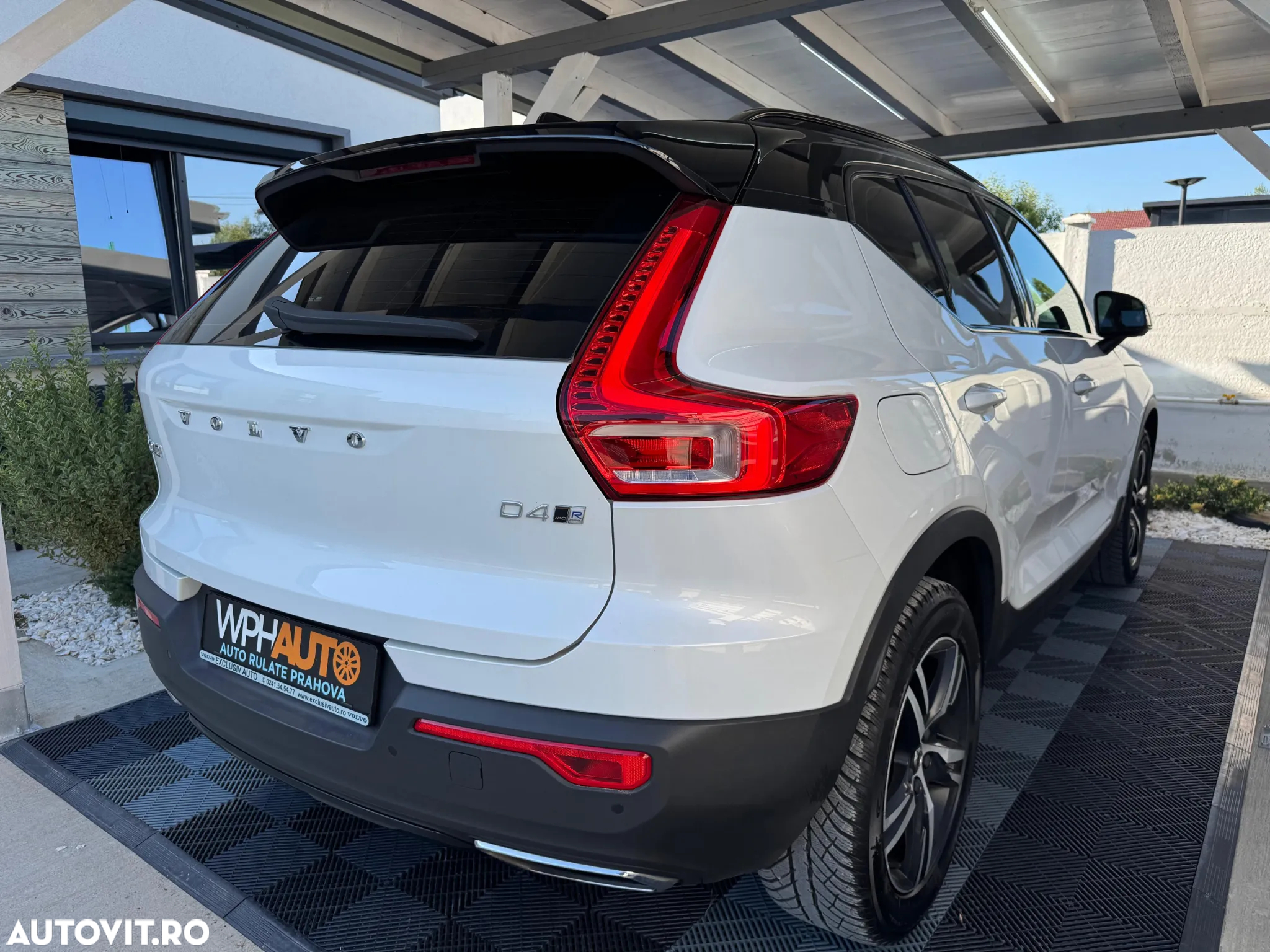 Volvo XC 40 D4 AWD R-Design - 20