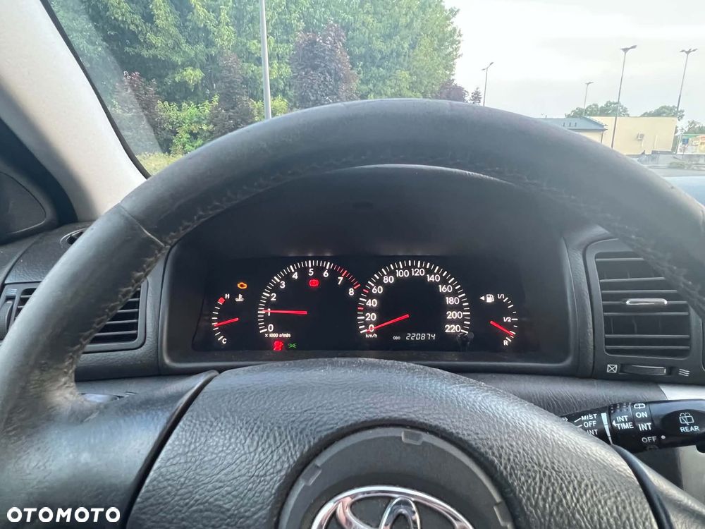 Toyota Corolla 1.6 VVT-i Terra - 18