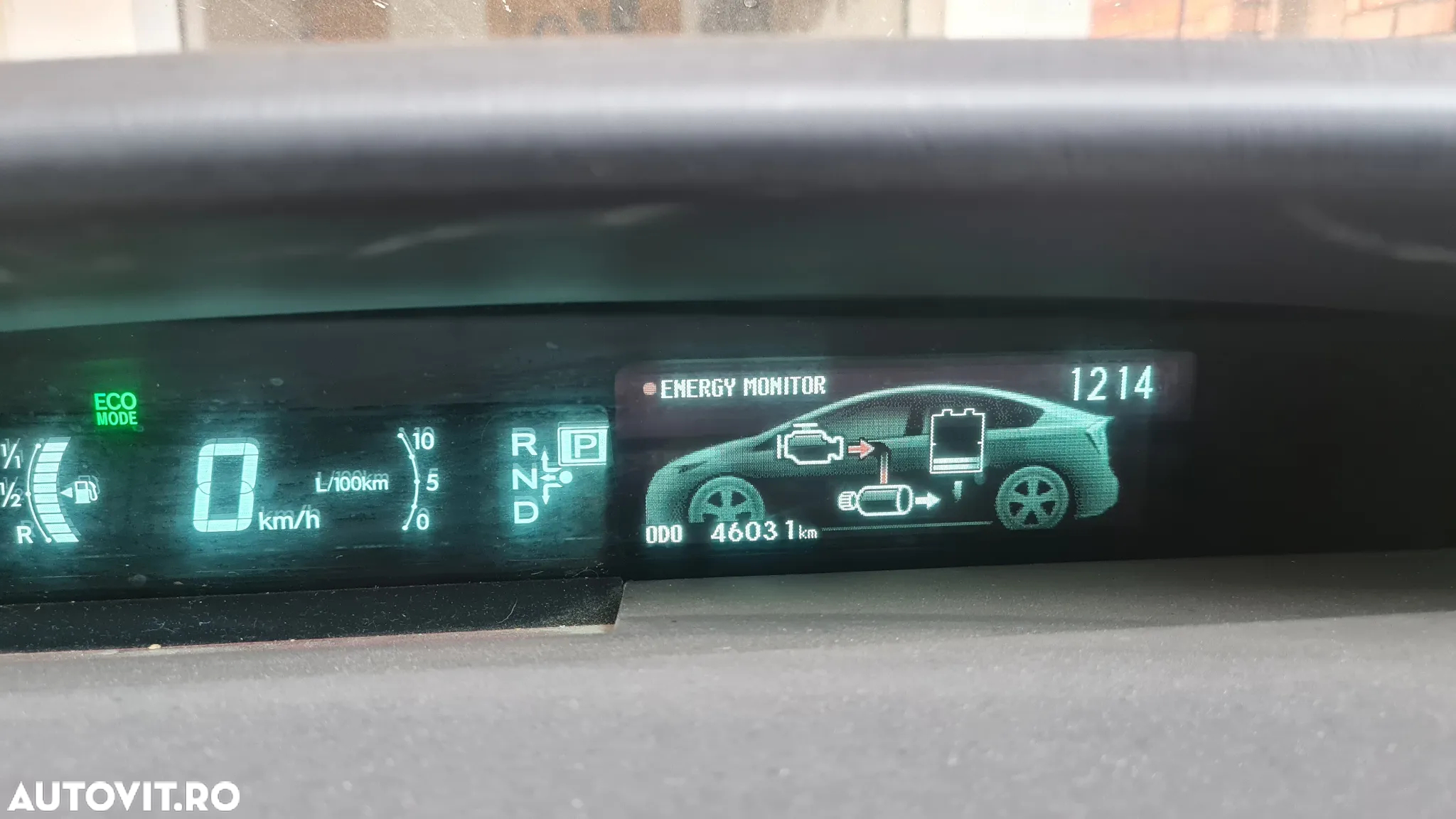 Toyota Prius Sol Plus - 5