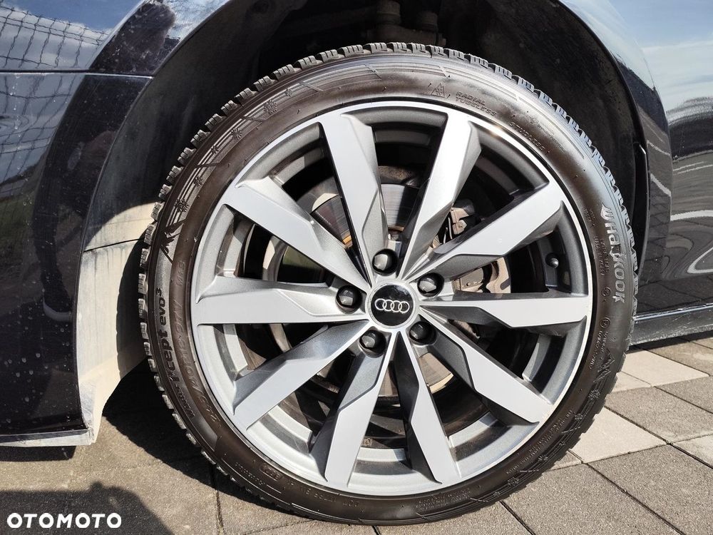 Audi A4 Limousine - 13