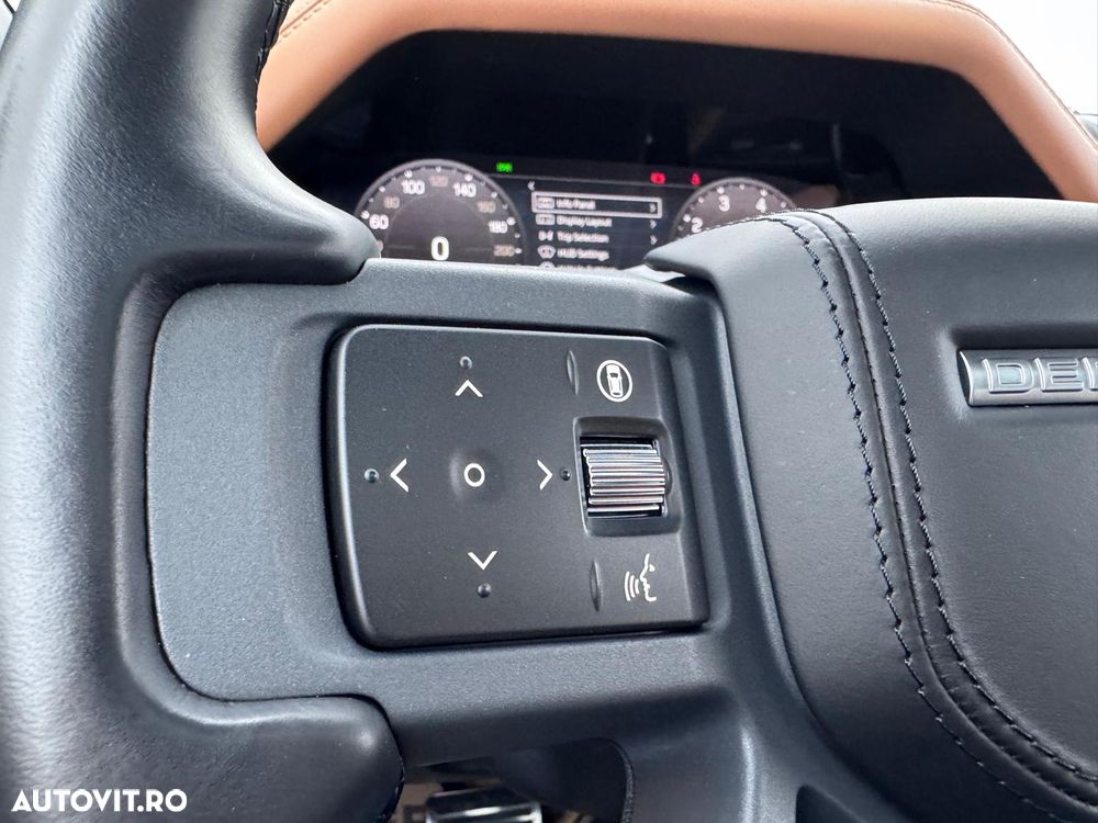 Land Rover Defender 110 3.0 P400 MHEV X - 38