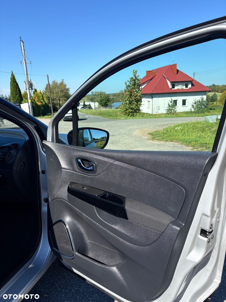 Renault Captur ENERGY TCe 120 EDC Intens - 23