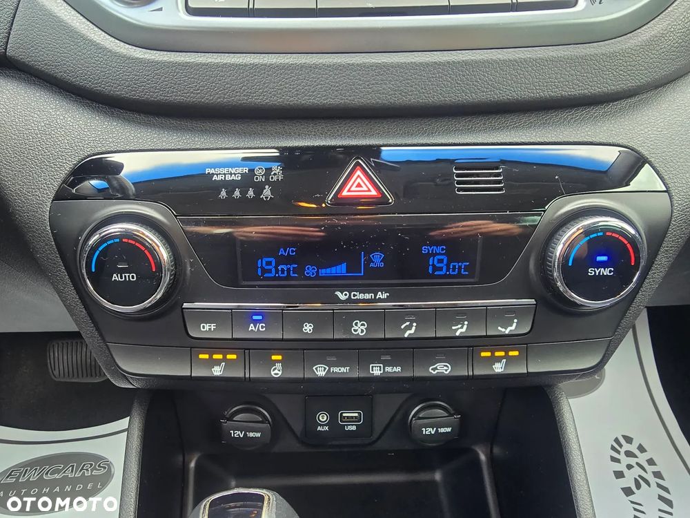 Hyundai Tucson 2.0 CRDi 4WD Automatik Advantage - 12