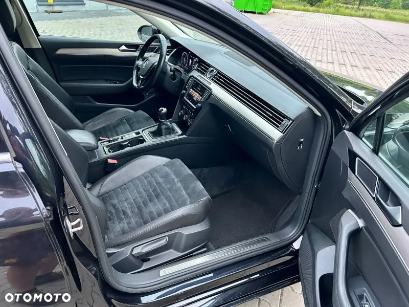 Volkswagen Passat 2.0 TDI BMT Highline - 21