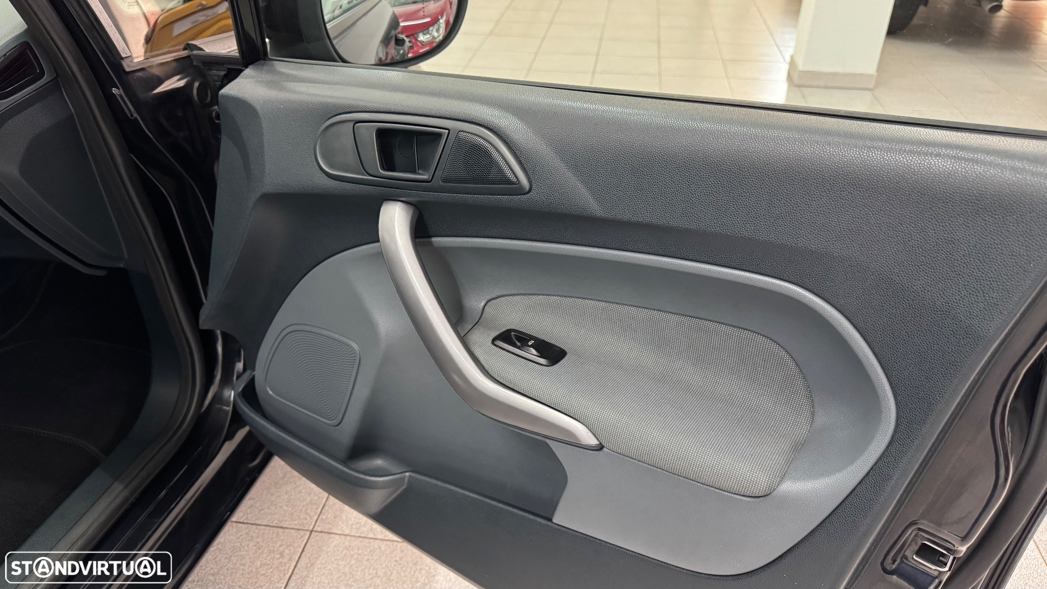 Ford Fiesta 1.25 Trend - 26