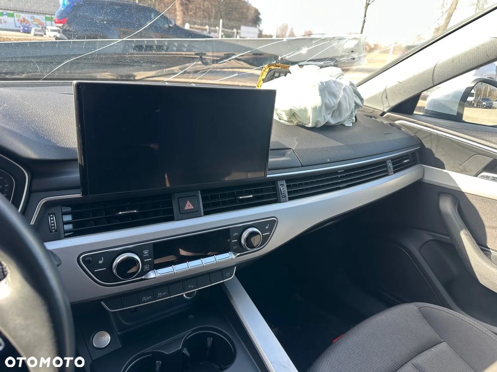 Audi A4 Limousine - 25