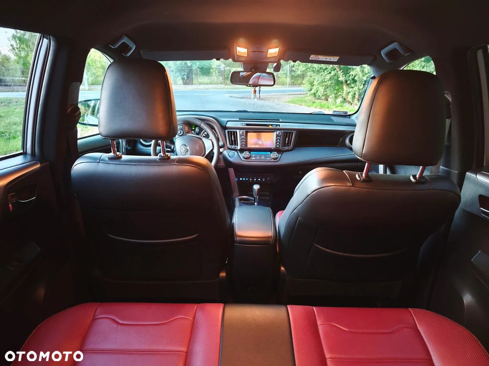 Toyota RAV4 Hybrid Selection 4x2 - 8