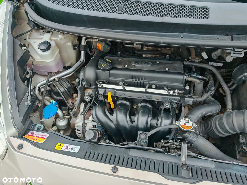 Kia Venga 1.4 XL - 16