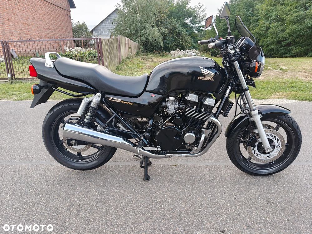 Honda CB - 21