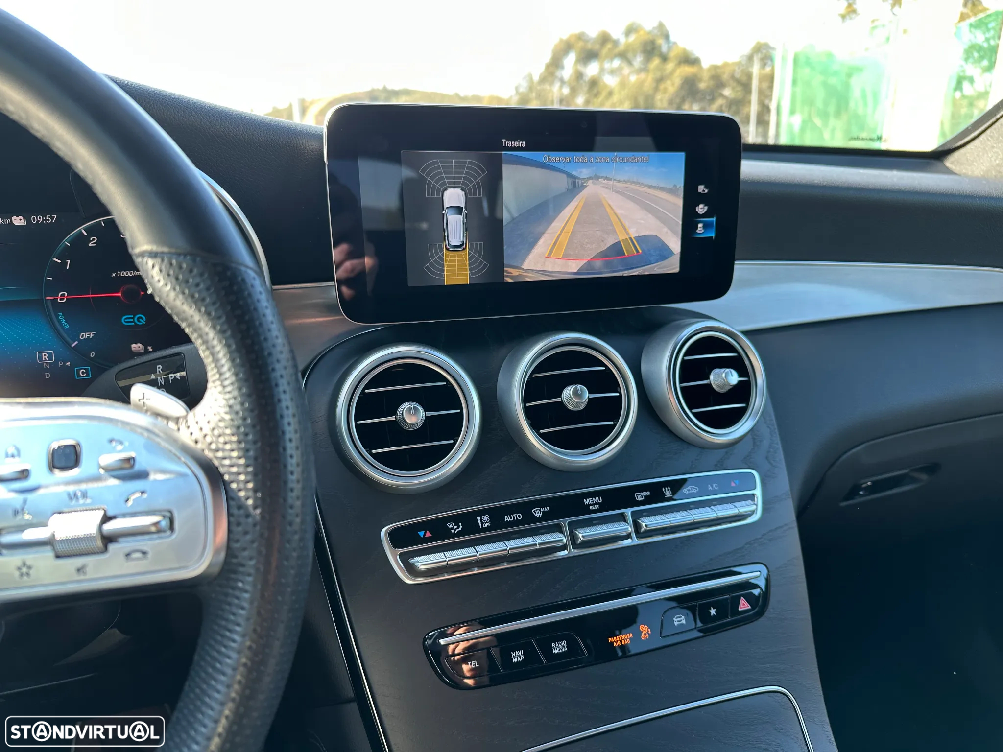 Mercedes-Benz GLC 300 de 4Matic - 24