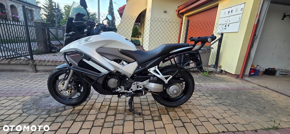 Honda VFR - 24