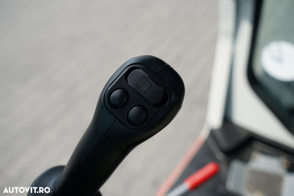 Takeuchi TB 295 W / EXCAVATOR PE ROȚI / 2016 / CONTRACT DE SERVICE POST-SERVICE - 33