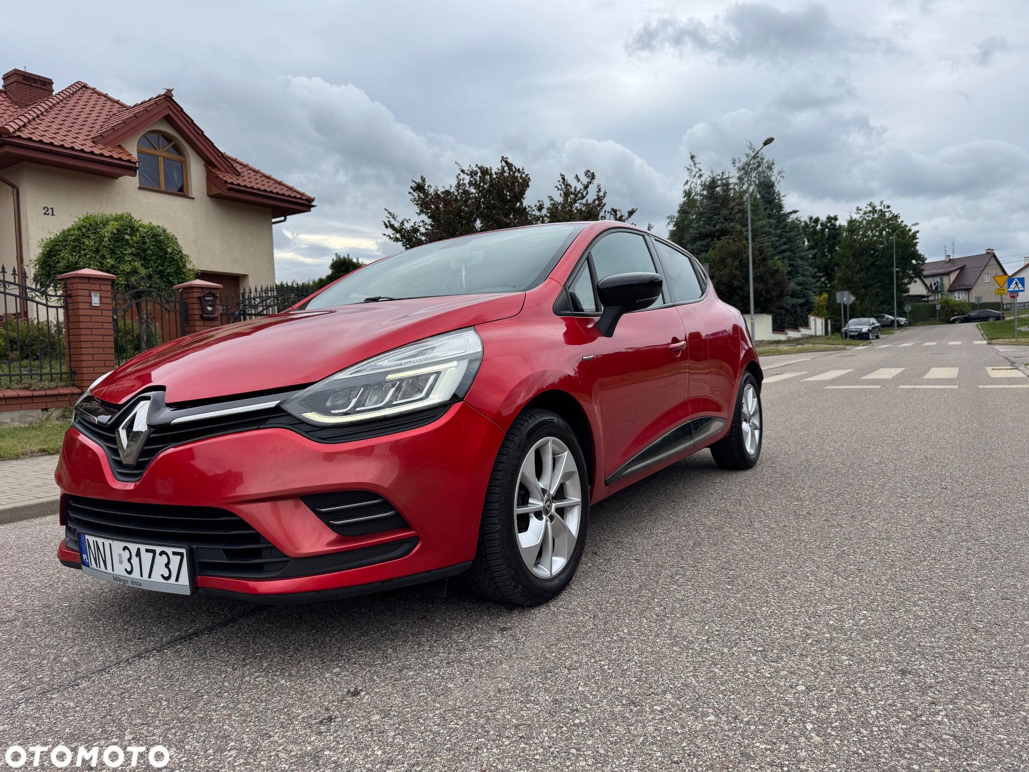 Renault Clio - 9