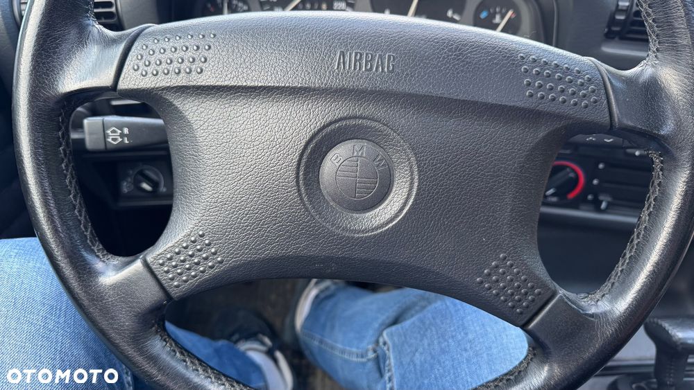 BMW Seria 3 - 33