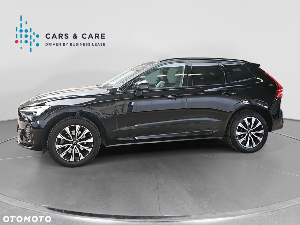 Volvo XC 60 B4 B Plus Dark - 27