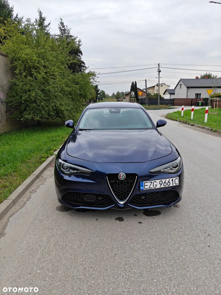Alfa Romeo Giulia 2017 photo 3