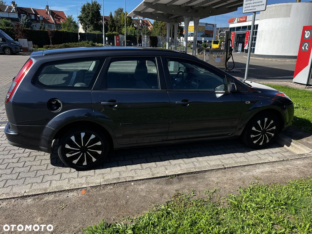 Ford Focus - 6