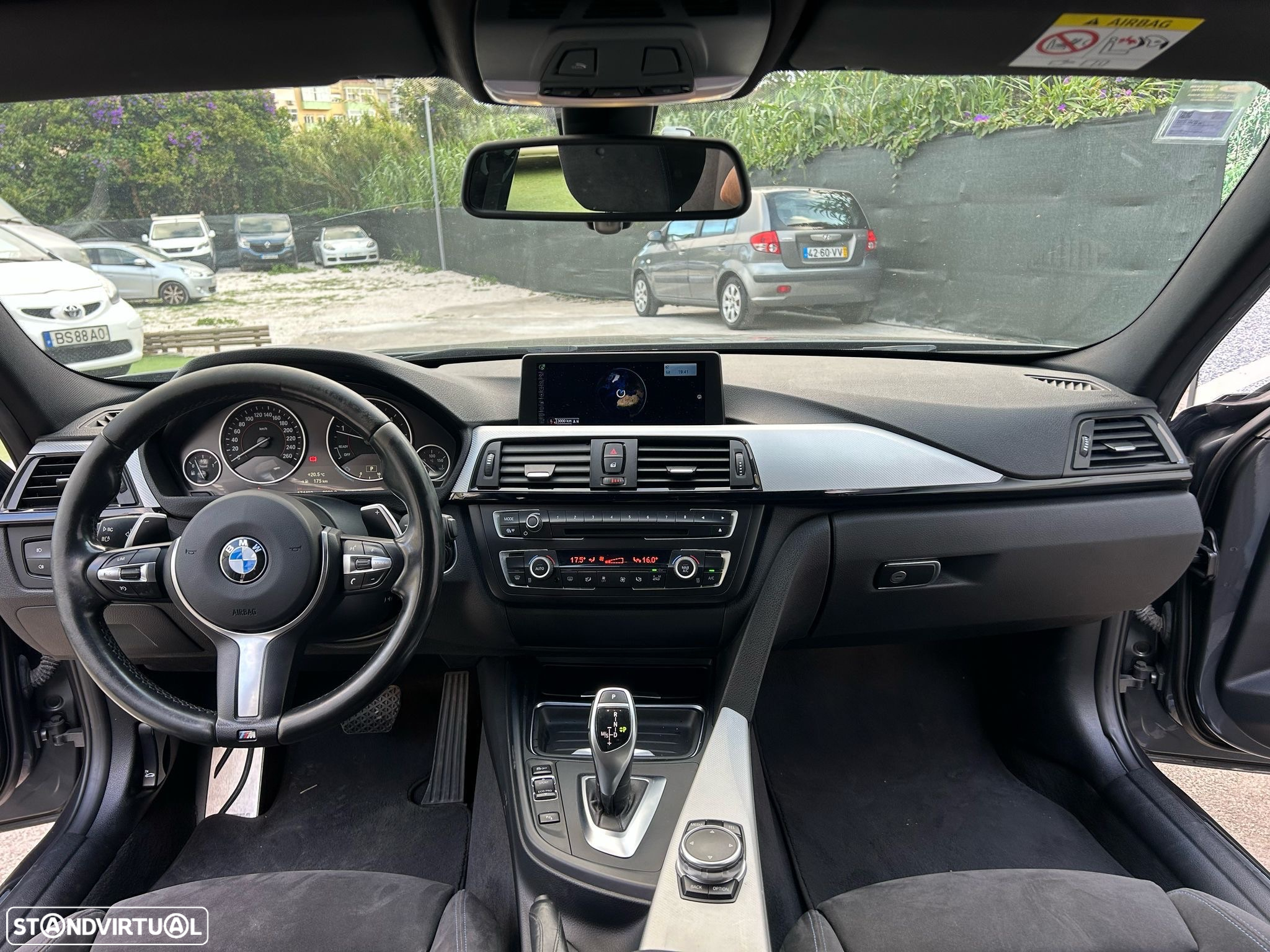 BMW 320 d Auto Pack M - 15