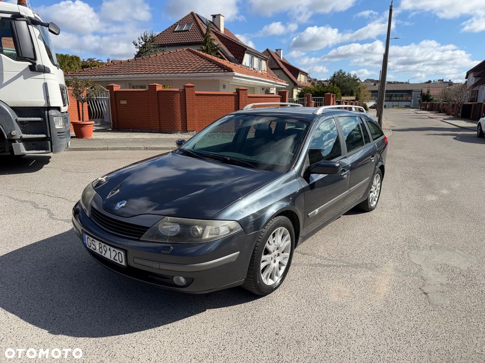 Renault Laguna 1.8 Concorde - 3