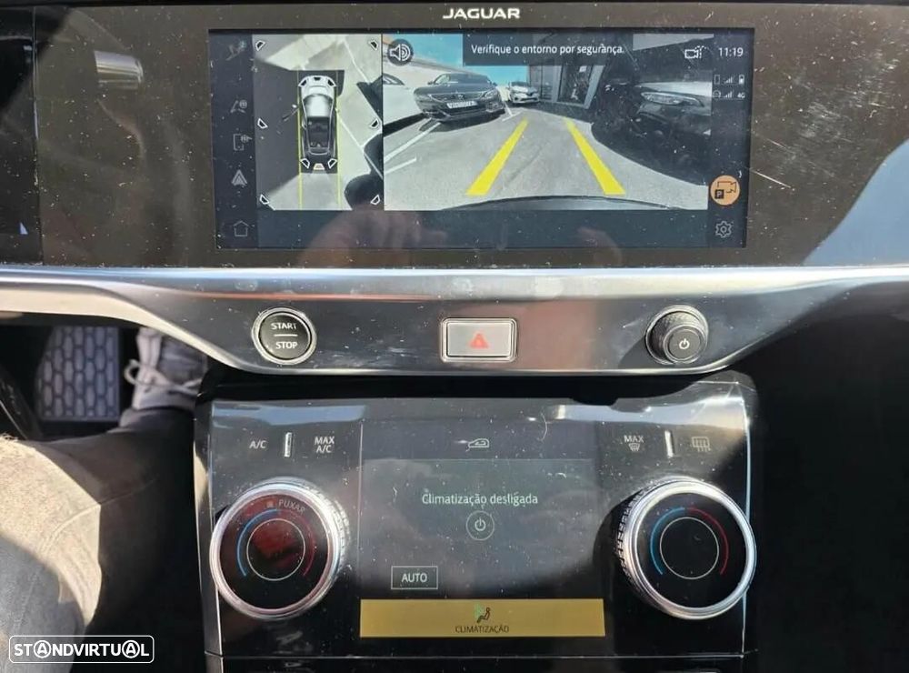 Jaguar I-Pace EV400 R-Dynamic SE AWD - 18