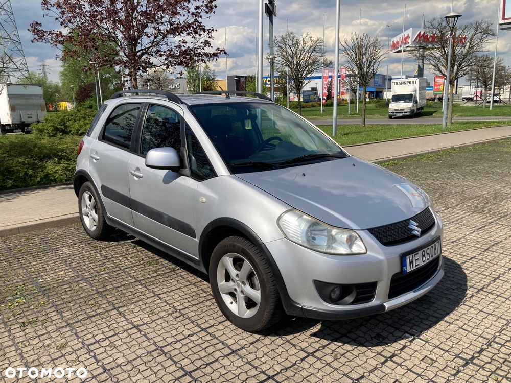 Suzuki SX4 - 5