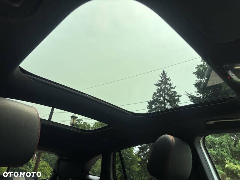Mercedes-Benz GLA 250 8G-DCT AMG Line - 14