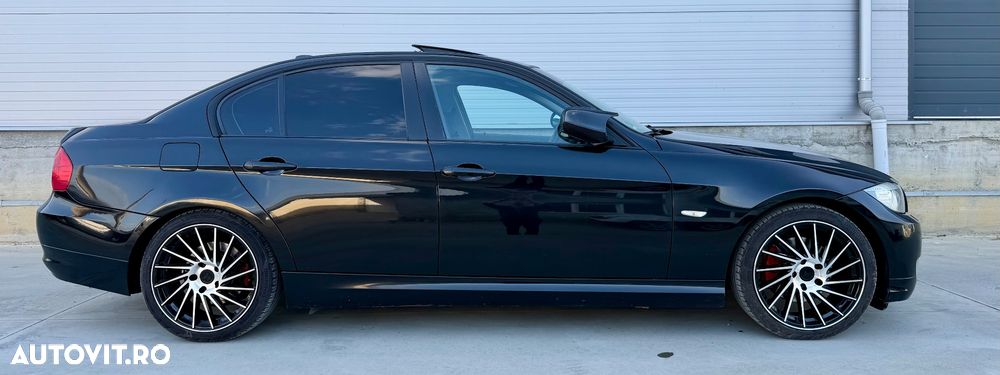 BMW Seria 3 320d DPF Aut. - 25