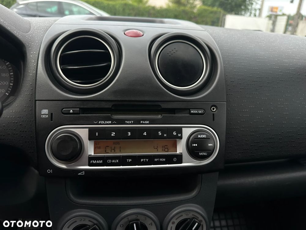 Mitsubishi Colt - 24