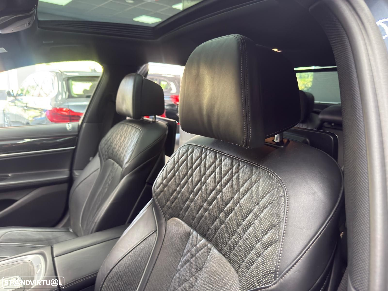 BMW 740 d xDrive Pack M - 48