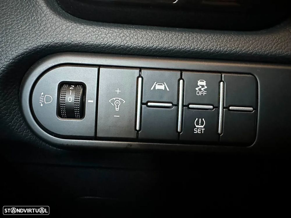Kia Ceed SW - 10
