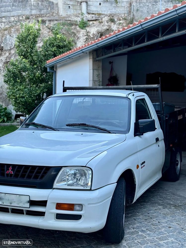 Mitsubishi L200 - 3