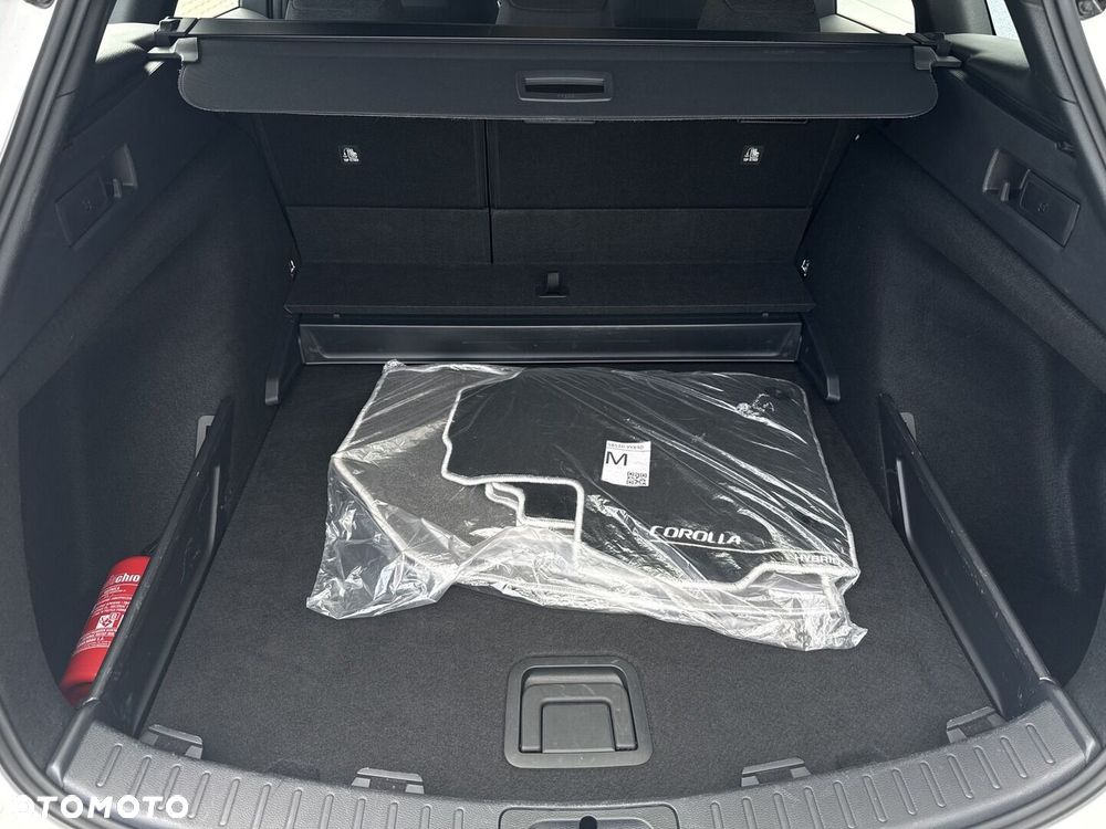 Toyota Corolla 1.8 Hybrid Comfort - 18