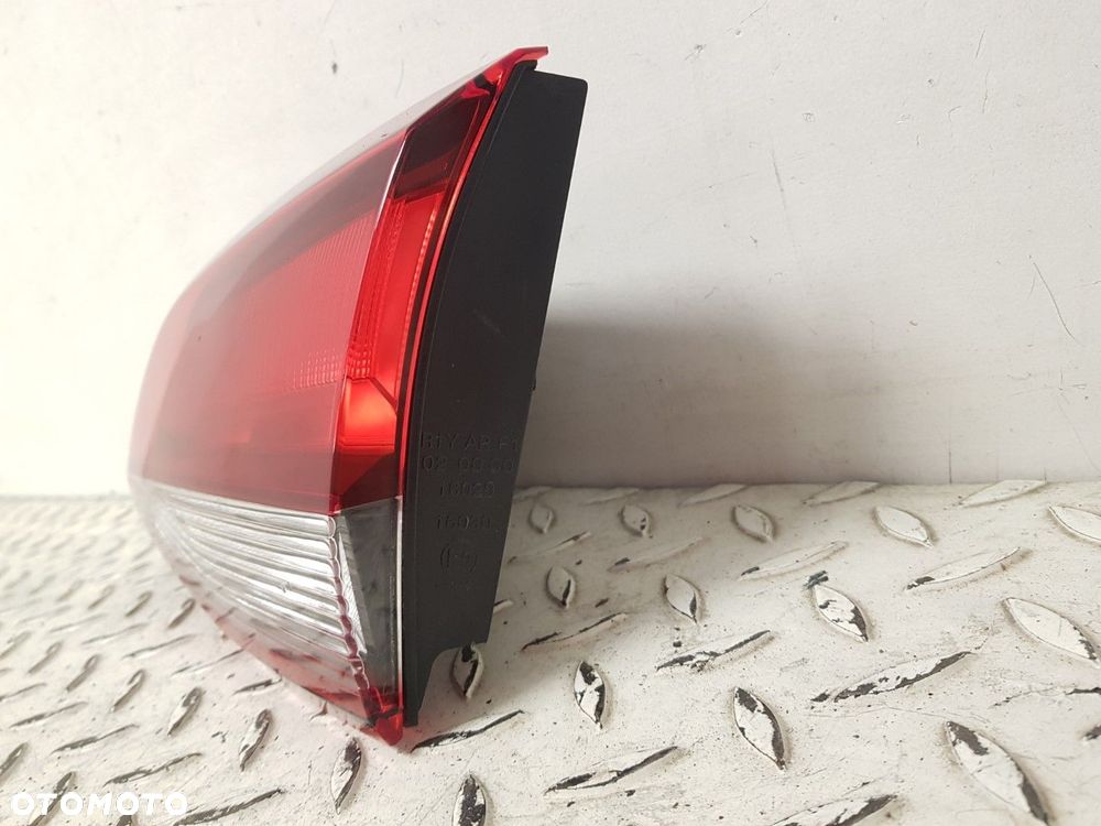 ORYGINALNA LAMPA TYLNA PRAWA W KLAPE PRAWY TYŁ OPEL ASTRA K 5 V KOMBI 15-19 39077379 - 9
