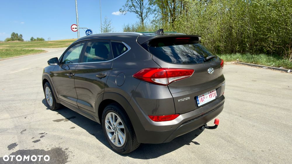 Hyundai Tucson blue 1.7 CRDi 2WD Style - 13
