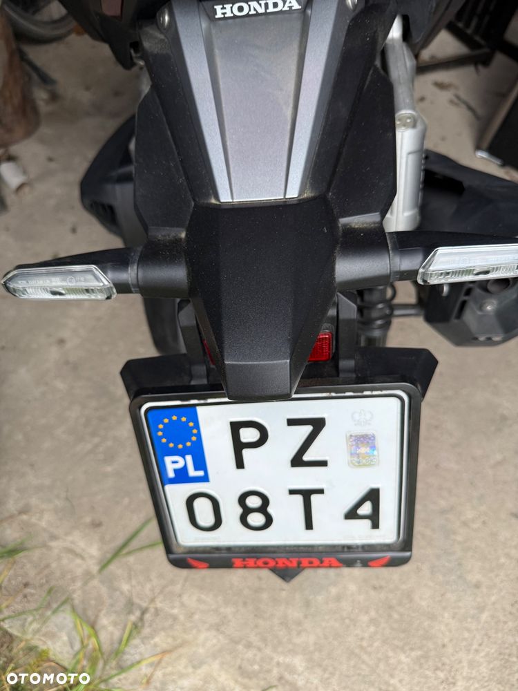 Honda ADV350 - 7