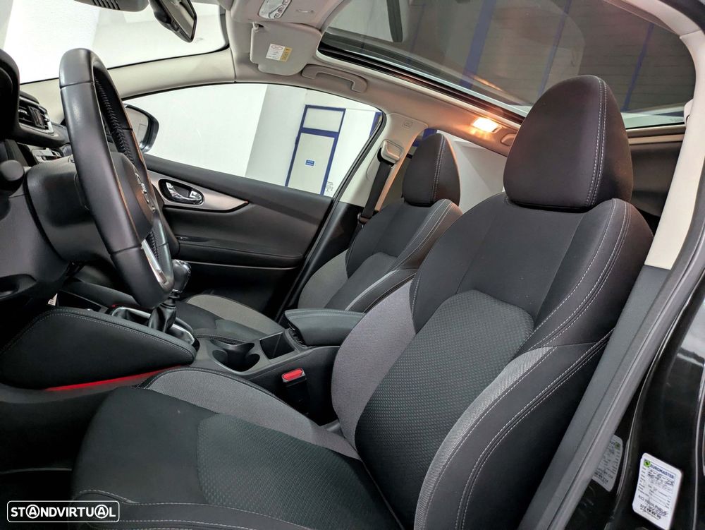 Nissan Qashqai 1.5 dCi N-Connecta - 8