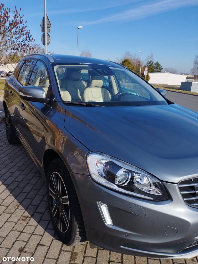 Volvo XC 60 D4 Momentum - 5