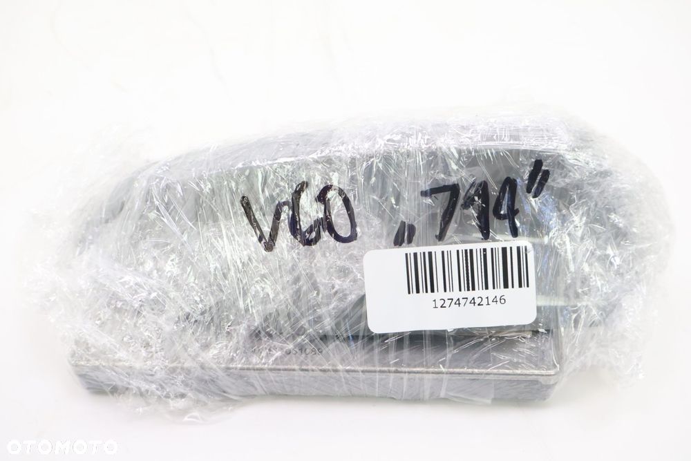VOLVO V60 II PŁETWA ANTENA DACHOWA GPS 714 32334071AA, 39826456 - 8