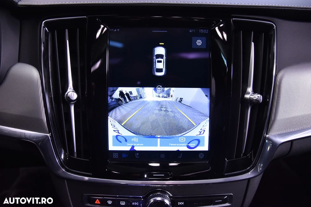 Volvo S90 - 17