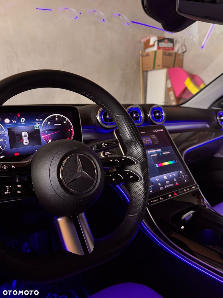 Mercedes-Benz Klasa C 300 d mHEV 4-Matic AMG - 40