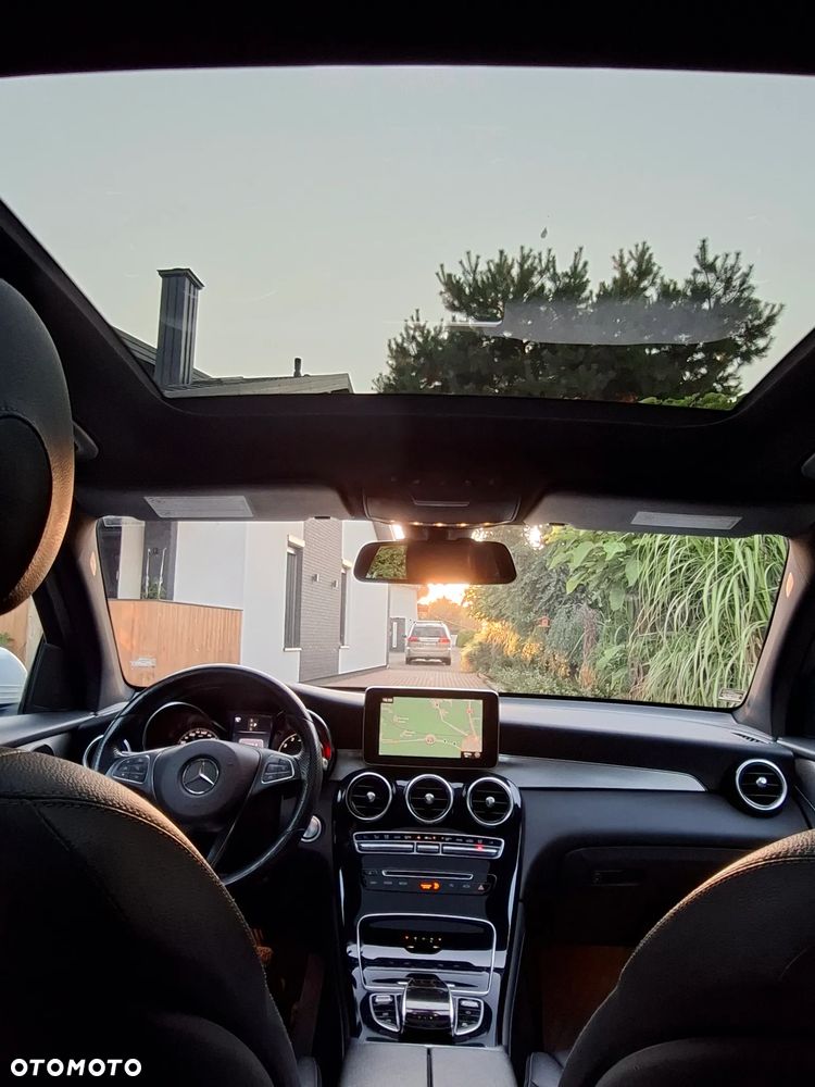 Mercedes-Benz GLC 300 4Matic 9G-TRONIC - 31
