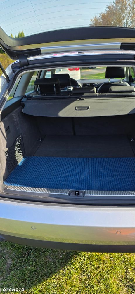 Audi A4 Avant 2.5 TDI Multitronic - 9