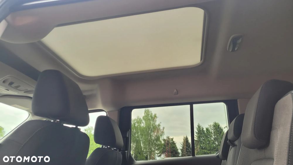 Ford Tourneo Connect Grand - 19