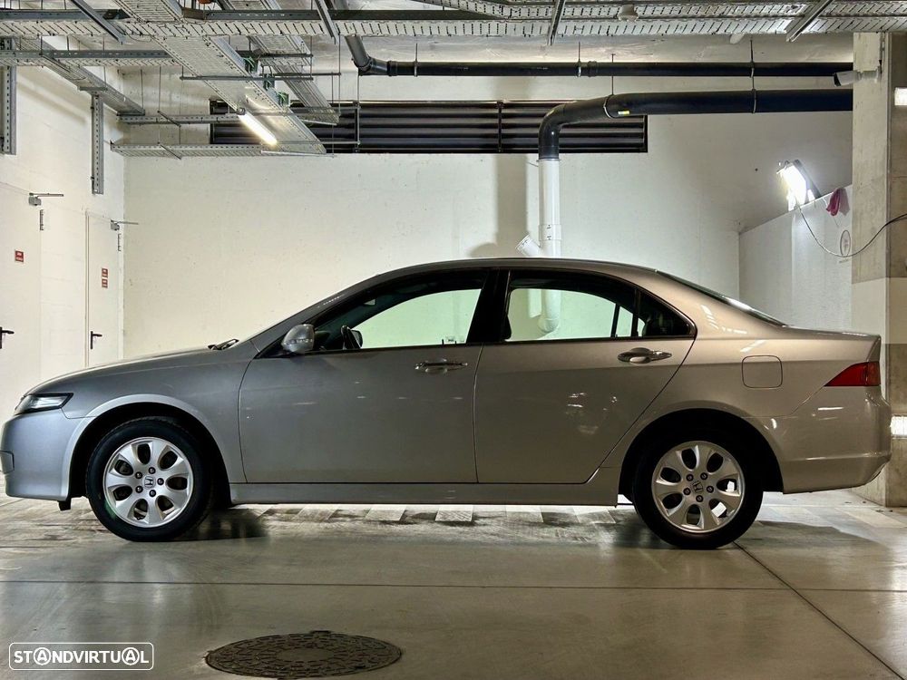 Honda Accord 2.0 Sport - 14