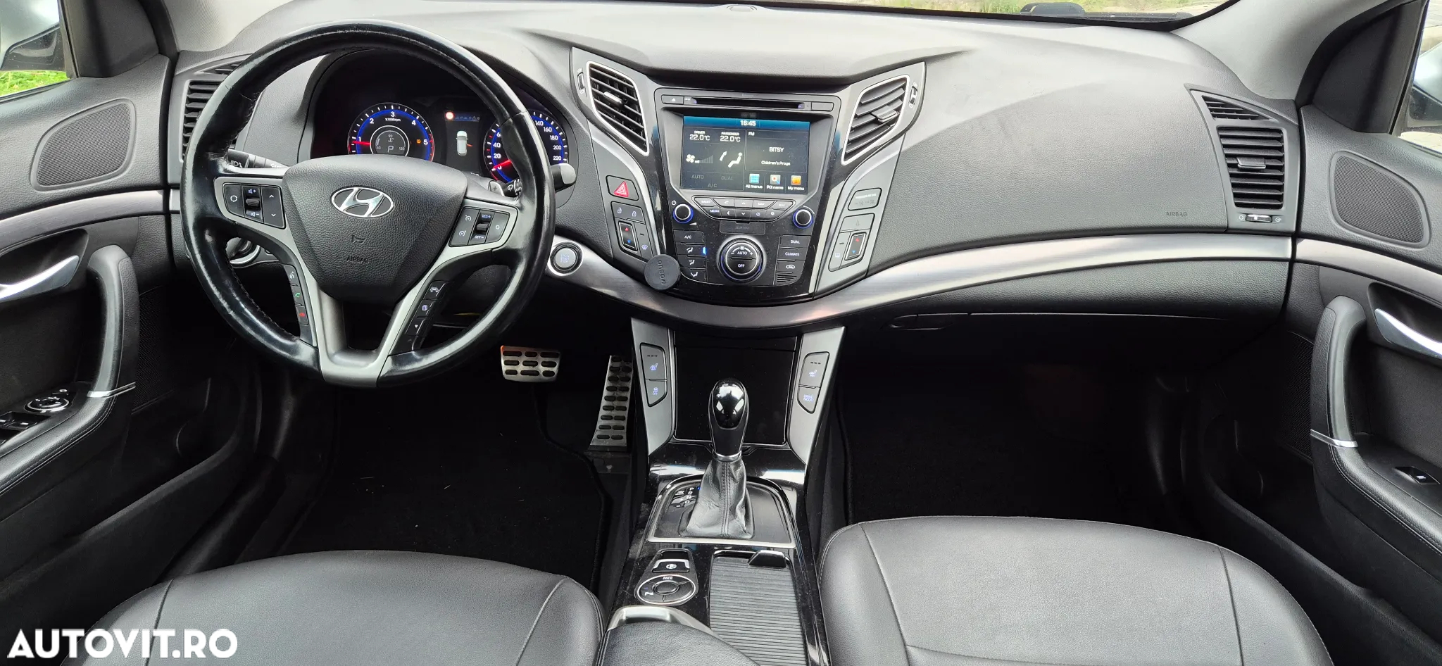 Hyundai i40 Kombi 1.7 CRDi DCT Premium - 10