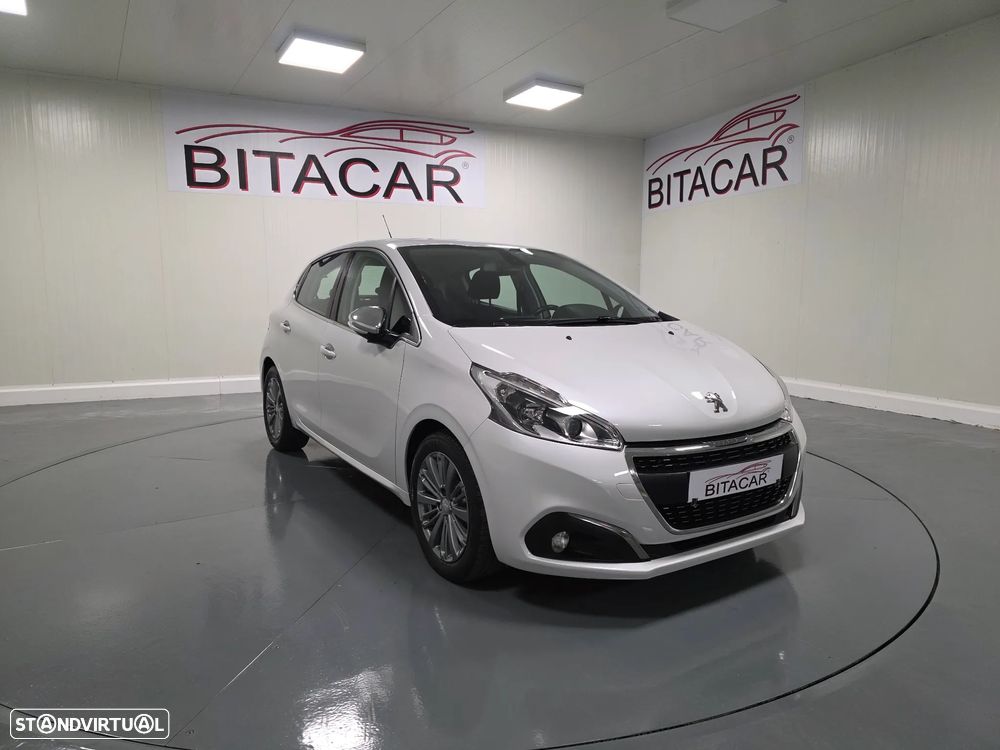 Peugeot 208 1.6 BlueHDi Allure - 2