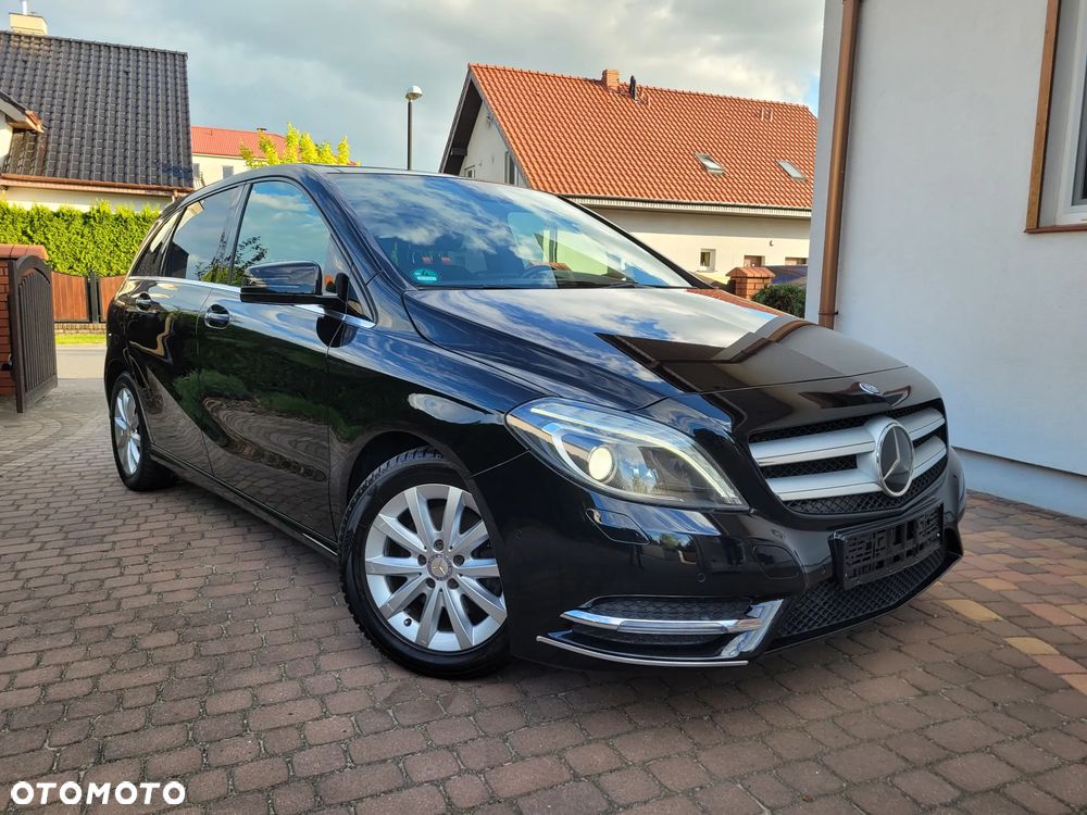 Mercedes-Benz Klasa B 180 CDI (BlueEFFICIENCY) 7G-DCT - 2