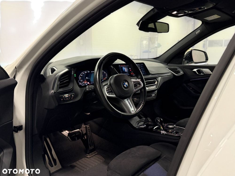 BMW Seria 1 M135i xDrive - 27