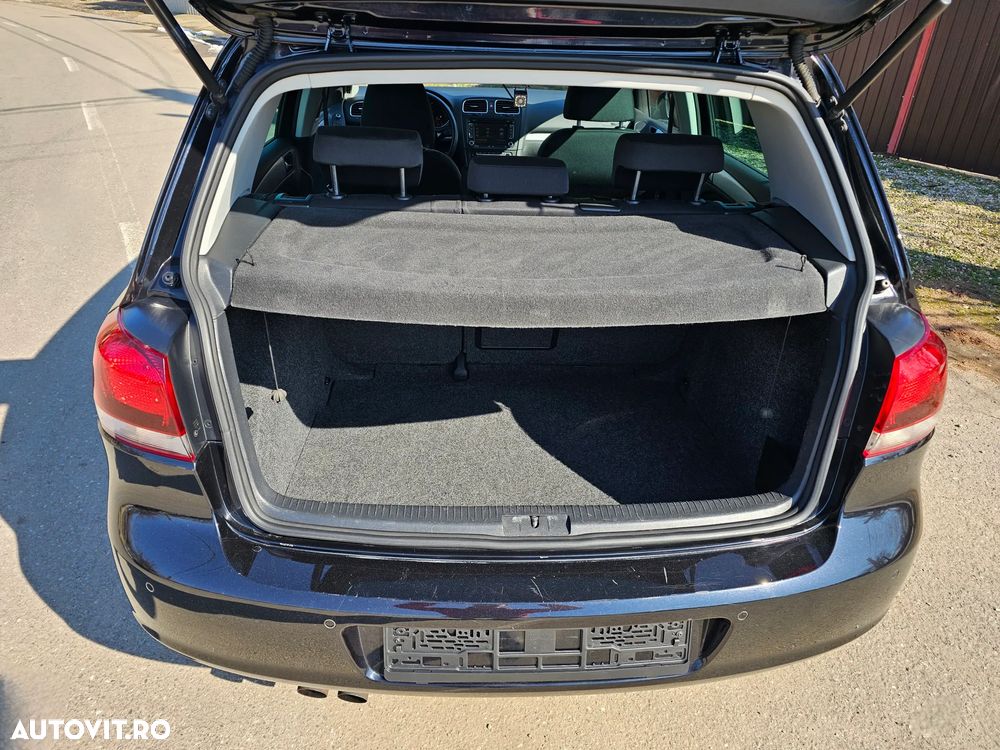 Volkswagen Golf 1.4 TSI Highline - 14