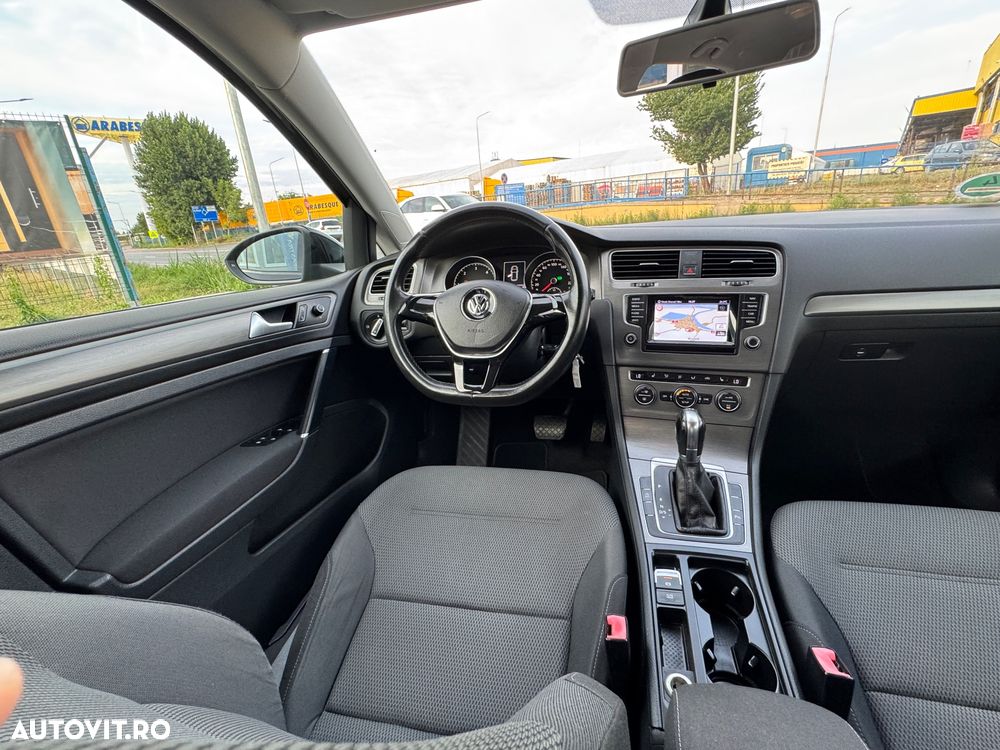 Volkswagen Golf 2.0 BlueTDI DSG Comfortline - 17
